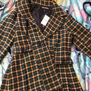 Never wore before Beta House green, yellow, and black. Size Medium